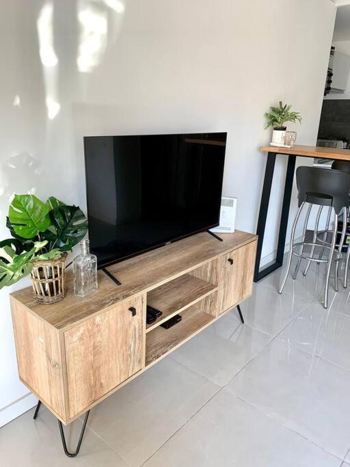 Amazing Apartment In Palermo Hollywood! With Balcony Buenos Aires Luaran gambar
